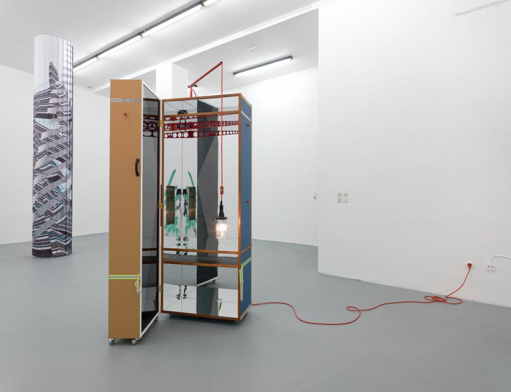 Installation View, Sandra Havlicek "jivin´ sturdy straps", basis 2013, photo: Wolfgang Günzel