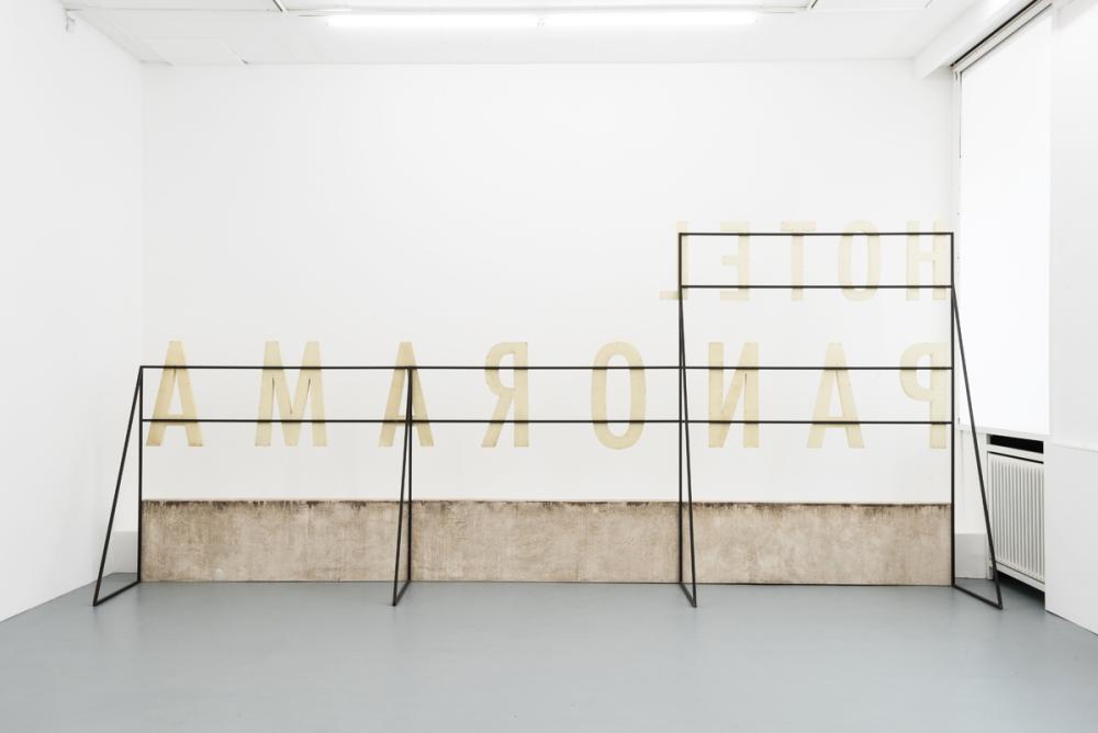 Installation view: Rumors of Glory, FORT, Hotel Panorama (2016), basis 2017, Foto: Frithjof Kjer