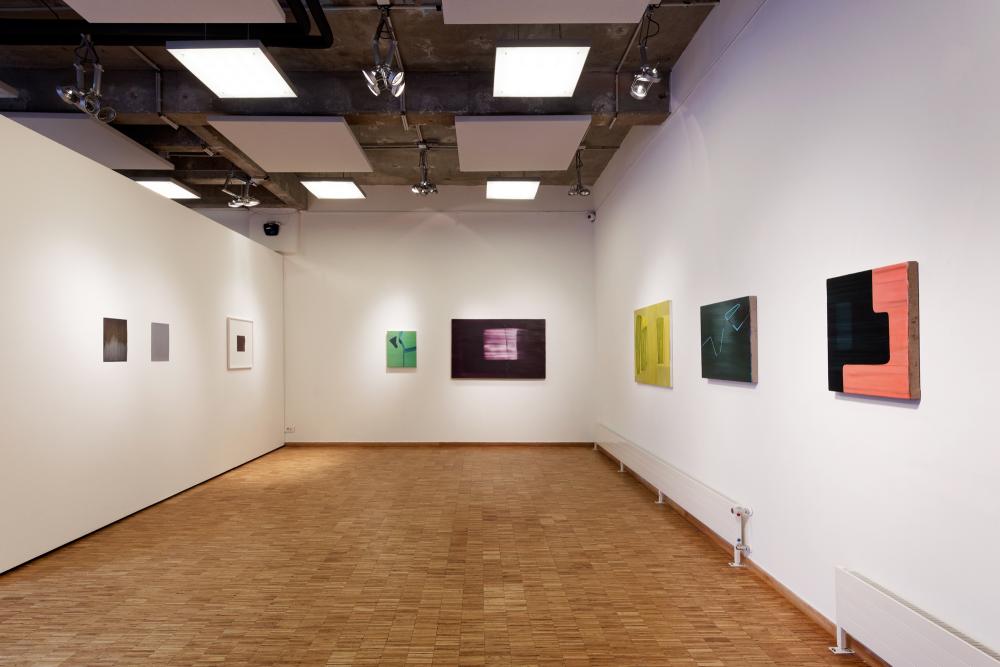 Installation view, basis aperçu, 2017, Lena Ditlmann and Viola Bittl, Goethe-Institut Paris © Falk Messerschmidt