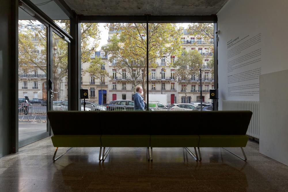 Installation view, basis aperçu, 2017, Hannes Seidl, Goethe-Institut Paris © Falk Messerschmidt