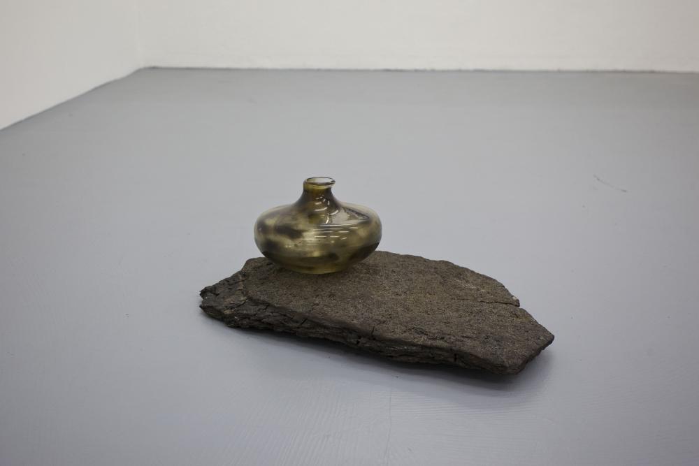 Installation view, "Practicalities (La vie matérielle)", basis 2013, photo: Cem Yuecetas