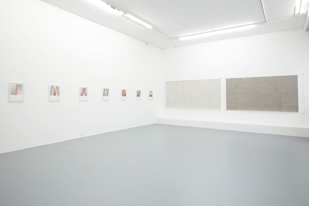 Installation view, Isabel Albrecht, basis 2017, Foto: Günther Dächert