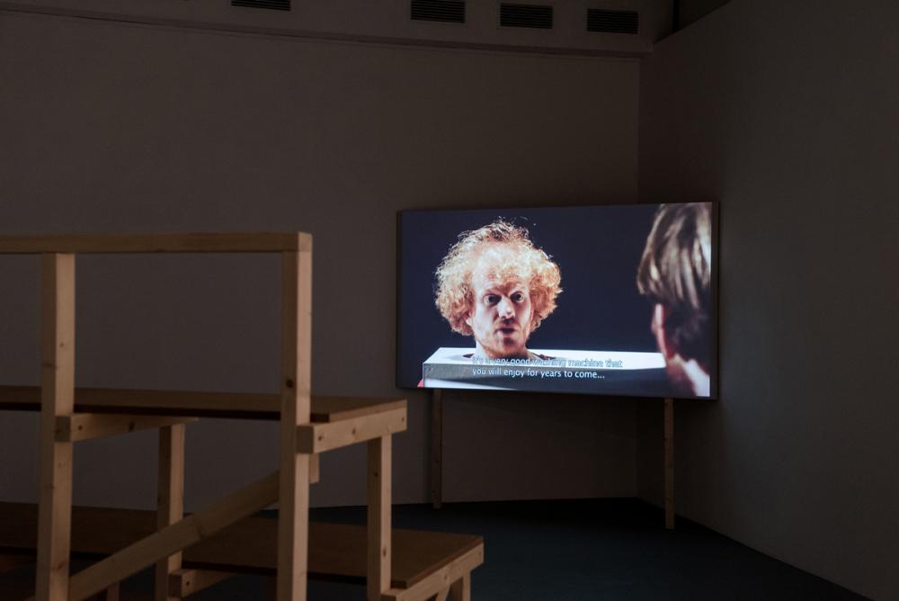 Installation view: Rumors of Glory, Feiko Beckers, A conversation is a risk to lose your own opinion (2015), basis 2017, photo: Frithjof Kjer