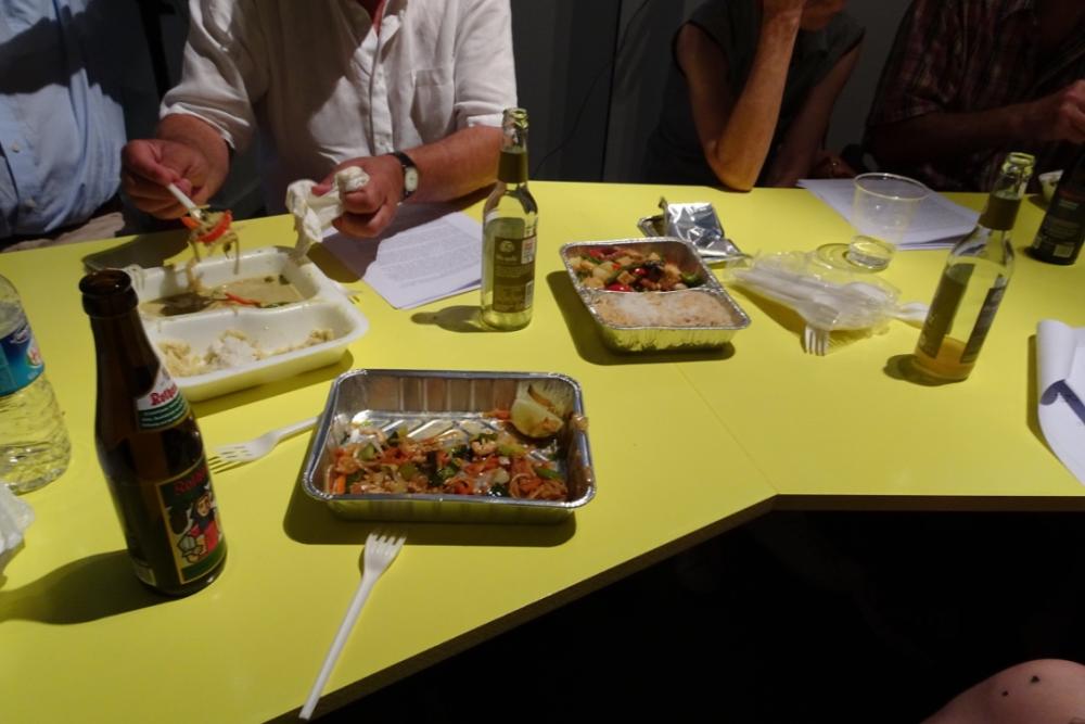 Johannes Büttner, Liefern, 2017, Performance at basis