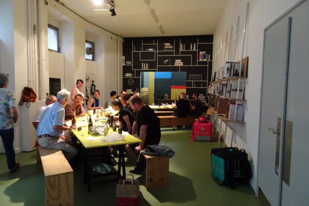 Johannes Büttner, Liefern, 2017, Performance at basis