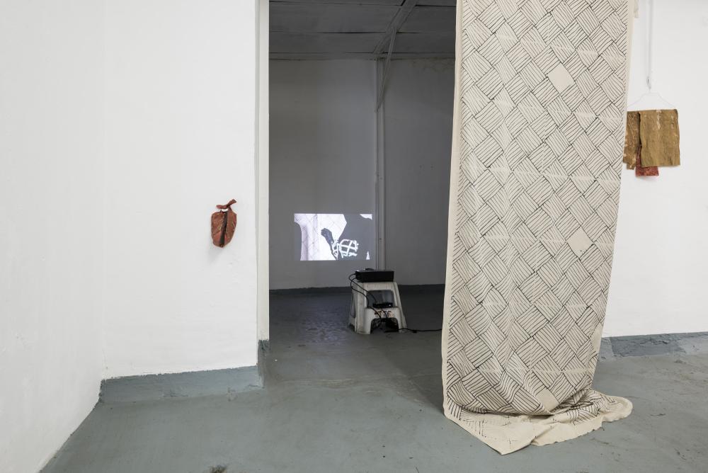 installation view: Ada Van Hoorebeke - Where Batik Belongs - Frankfurt am Main, basis project space 2017, photo: Frithjof Kjer