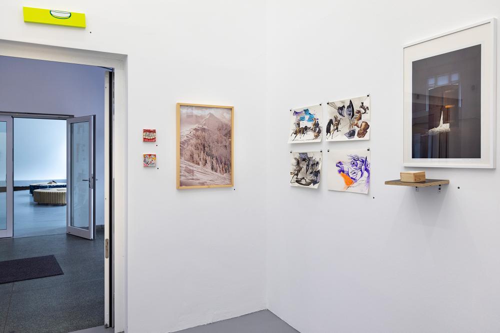 basis Sommerschau, Kunstmarket, photo: Angelika Zinzow © basis e.V.