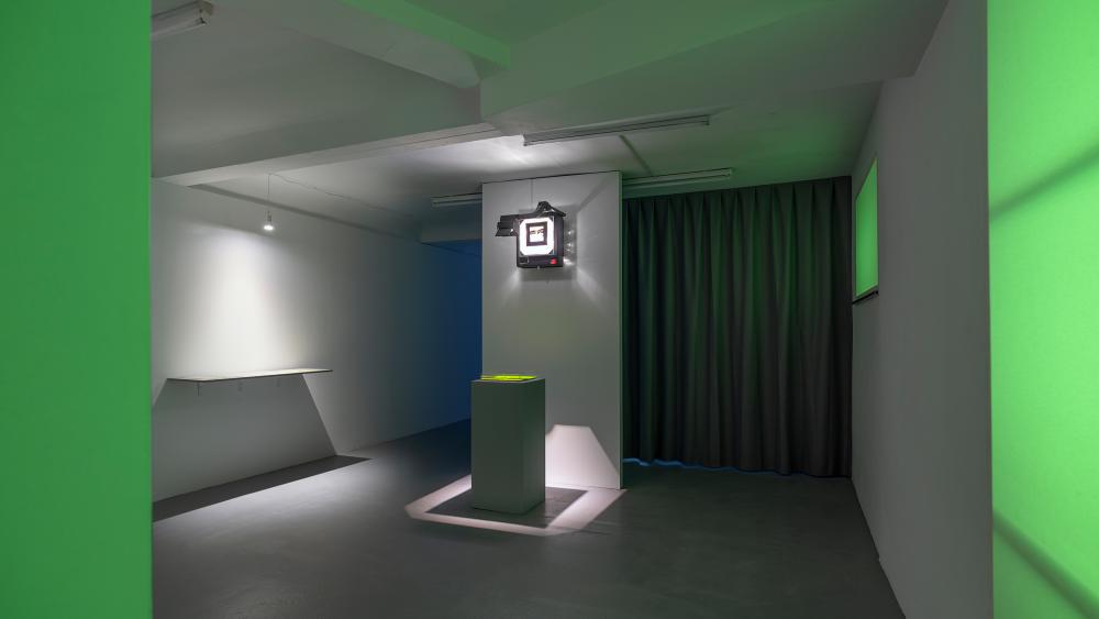 Kaya & Blank, Bloom, Ausstellungsansicht, basis e.V., © Kaya & Blank